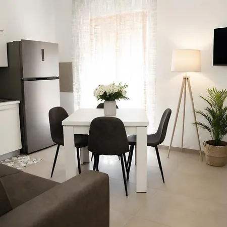 Casa Via Roma 103 Crotone